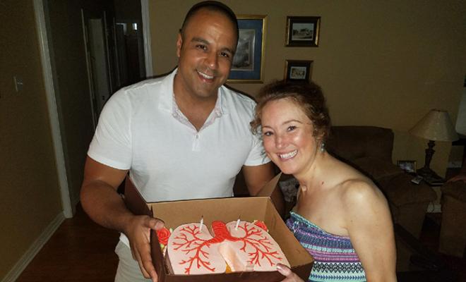 Ray-Poole-And-Rebecca-Lung-Transplant-Cake-Featured-Rectangle
