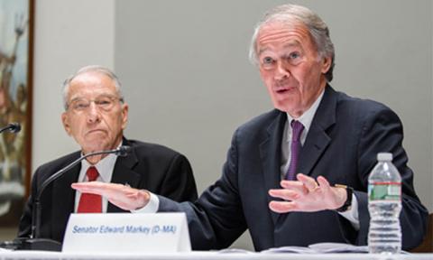 Senators Markey and Grassley at Congressional briefing during Teen Advocacy Day.